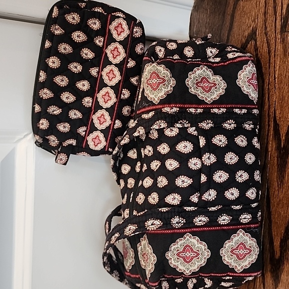 Vera Bradley Handbags - Vera Bradley Purse + Pouch/Change Set
